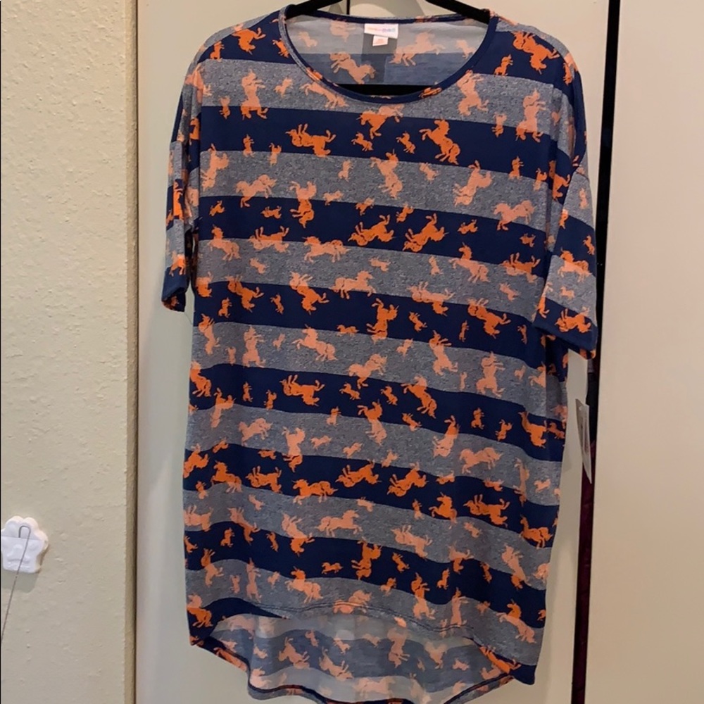 LuLaRoe Irma Unicorn Print tunic top.  Sz XS. NWT